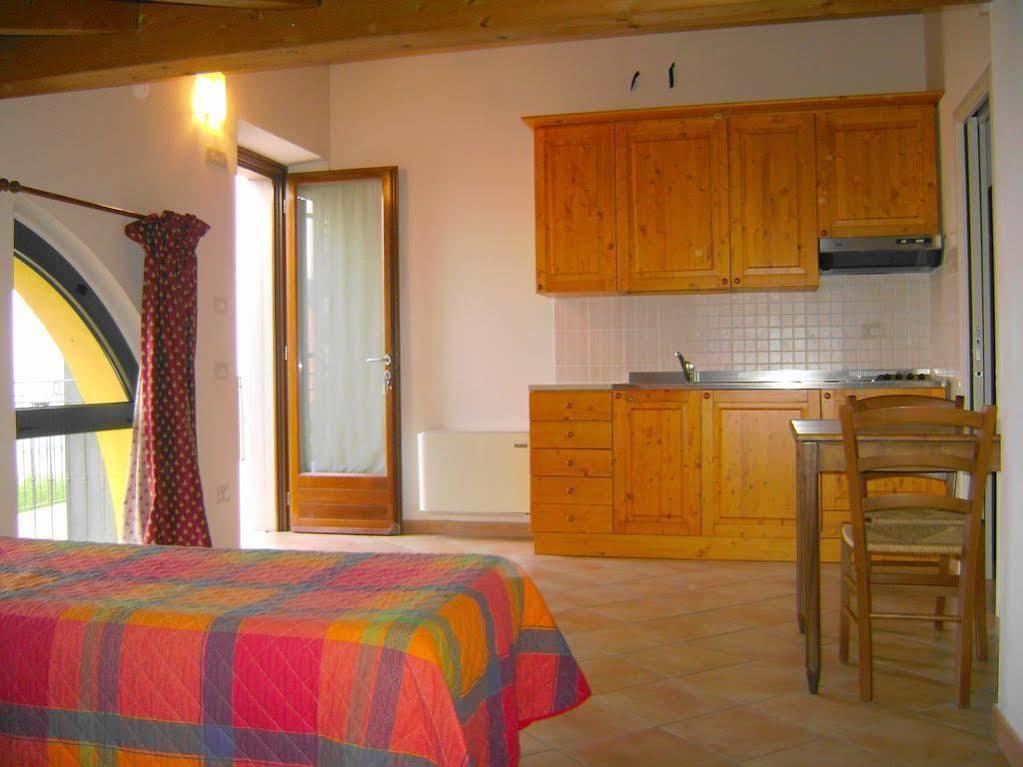 Agriturismo Le Sigalette Salionze エクステリア 写真